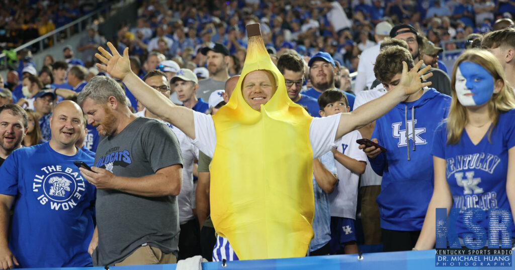 kentucky-football-is-back