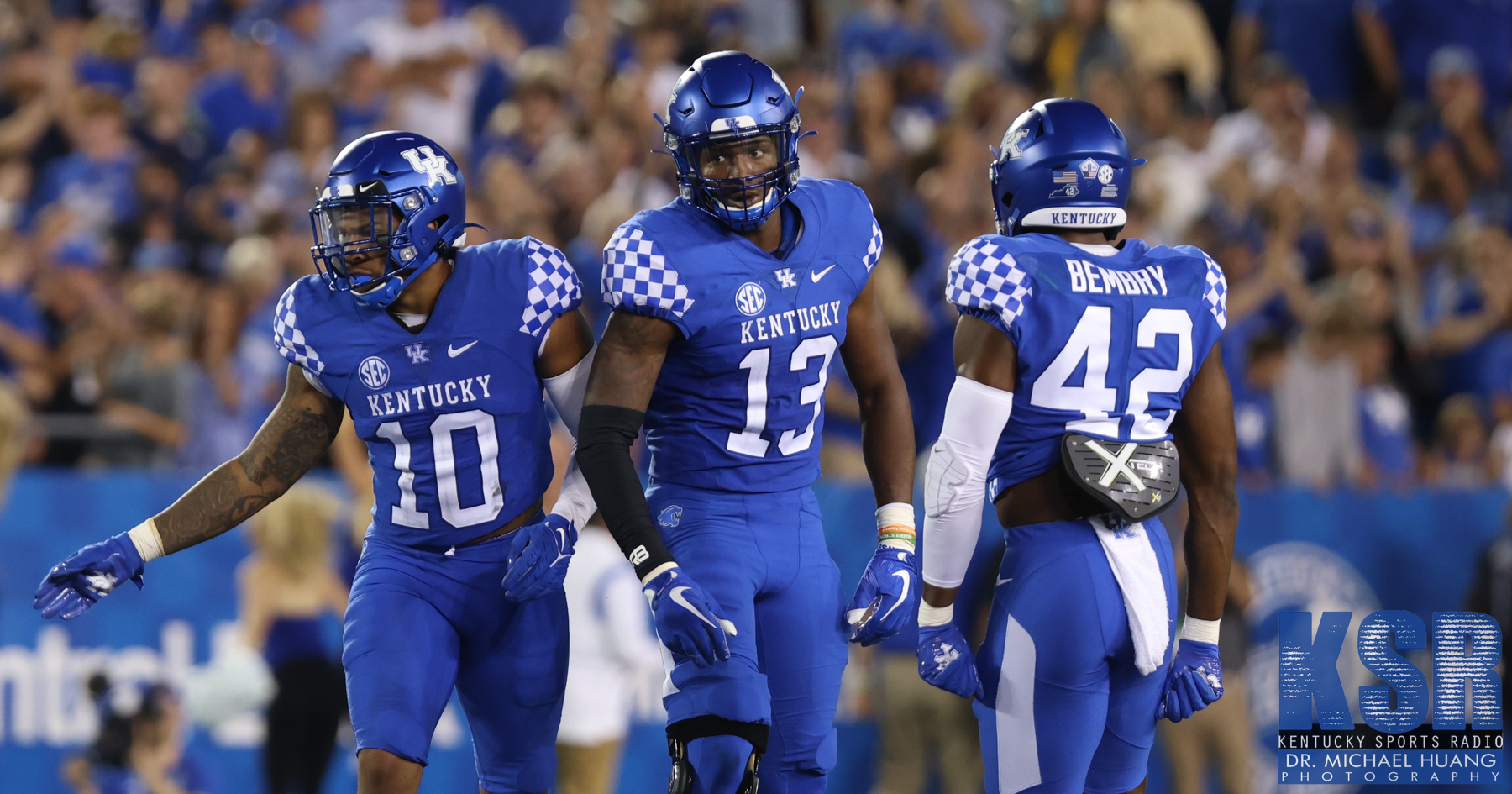 UK Football News: Nik Hall added to All-American Bowl; Barion