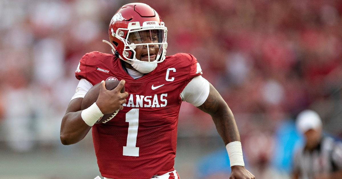 KJ Jefferson details process of the leader of Arkansas football