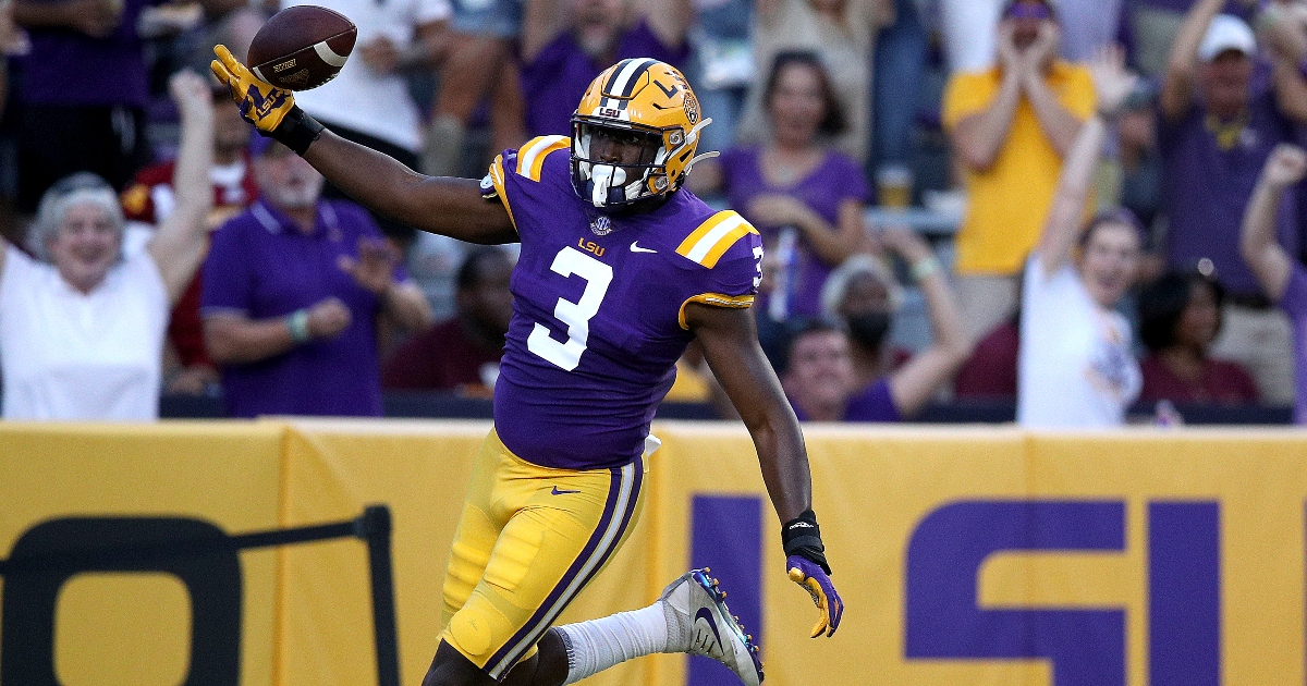 LSU defensive end Andre Anthony limps to the locker room - On3