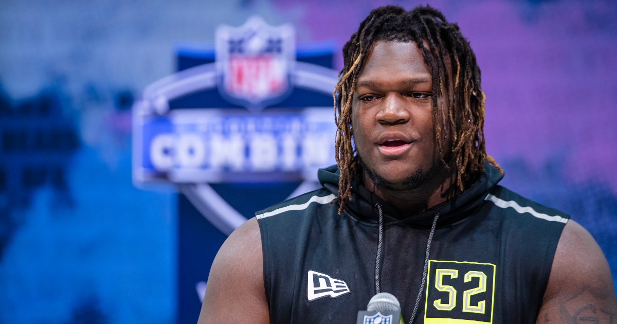 Titans first-round pick offensive tackle Isaiah Wilson placed on