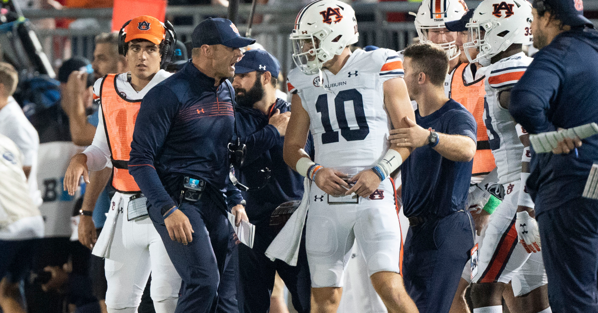 Bo Nix is becoming a better runner — and Auburn is becoming a