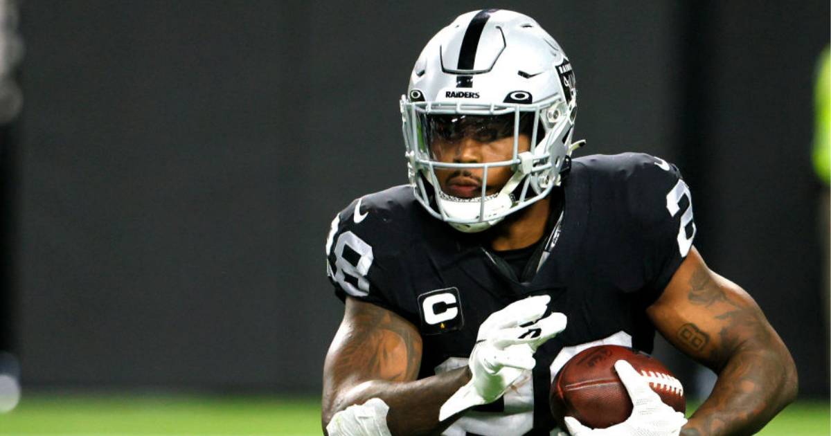 Former Alabama RB, Josh Jacobs, returning to No. 8 with the Raiders