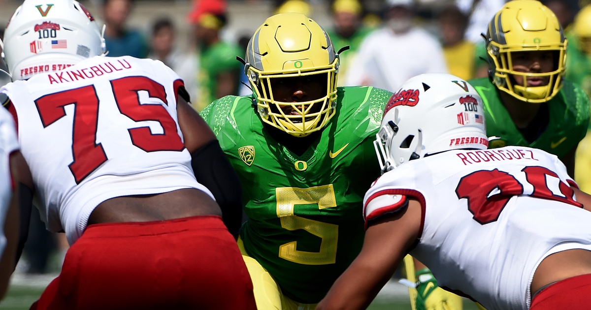 Kayvon Thibodeaux status: Ducks star defensive end suspended for first half  vs. Cal - DraftKings Network