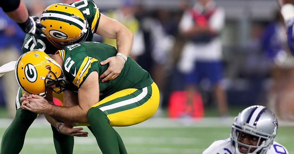 Packers thrilled to keep kicker Mason Crosby