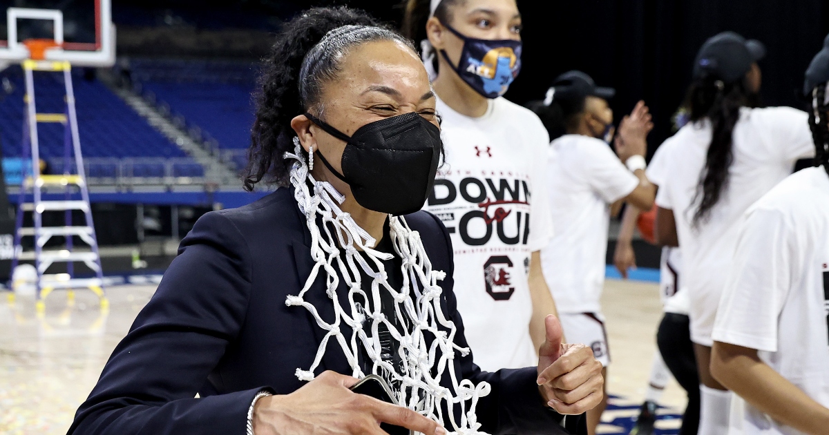 10 Things You Didn't Know: Dawn Staley