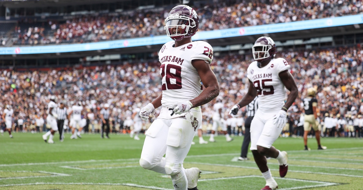 WATCH Texas A&M scores from all angles for early lead on Missouri