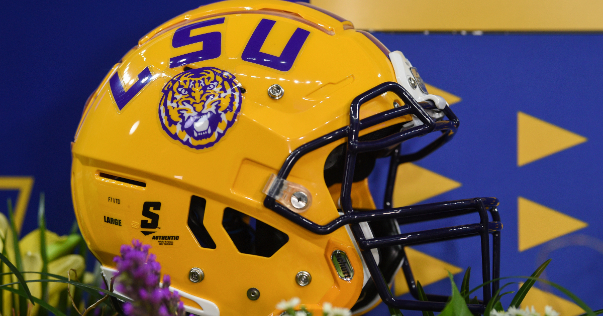 lsu spinning helmet