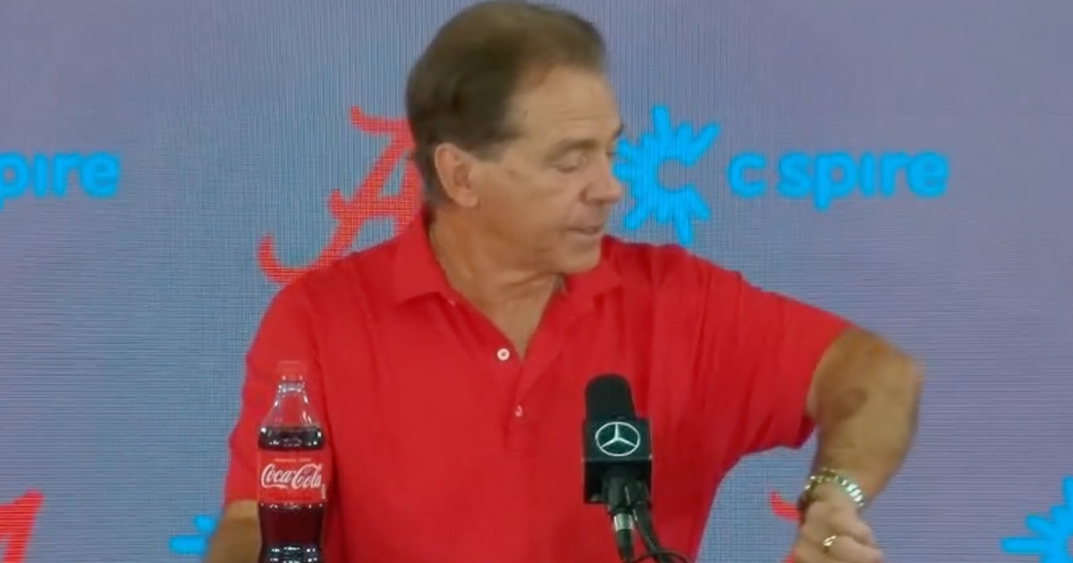 Nick Saban shows off golfball sized bruise from Texas A&M field storming