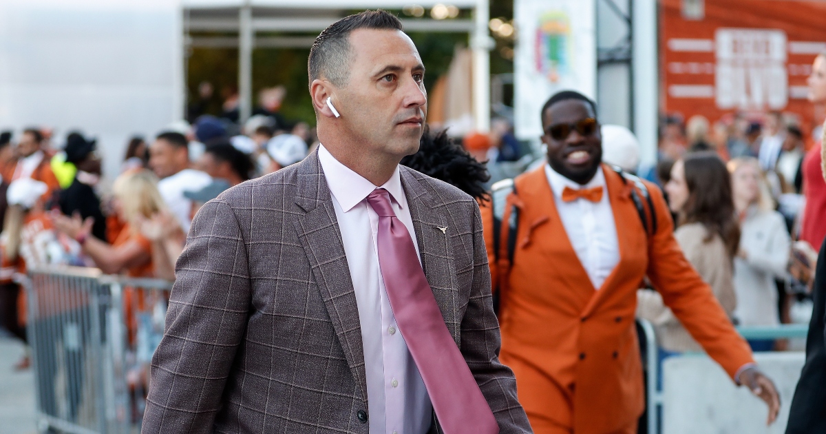 Steve Sarkisian sends message to Texas fans, recruits: 'Get on board'