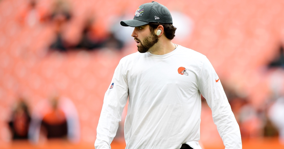 baker mayfield in steelers jersey