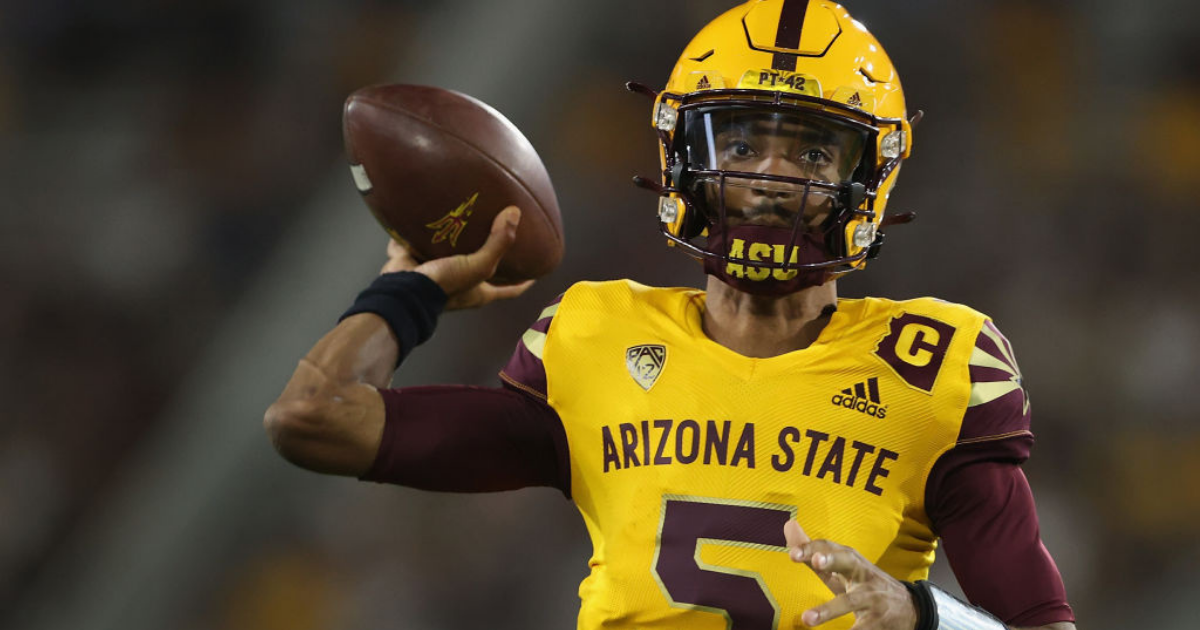 Jayden Daniels provides update on transfer commitment timeline