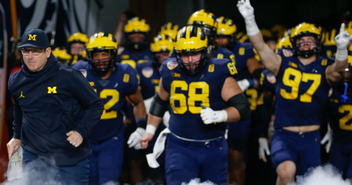 Michigan Wolverines football 2022 scholarship chart