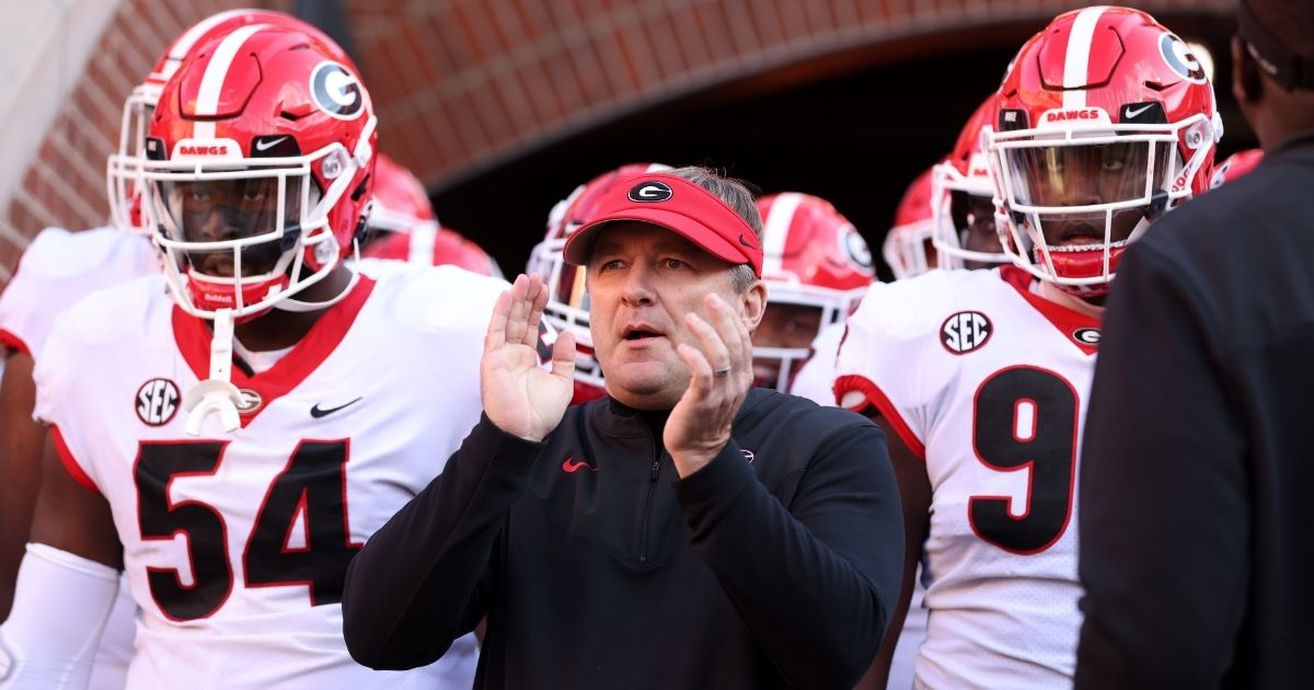 WATCH Kirby Smart, Stetson and Nakobe Dean PostTennessee Pressers