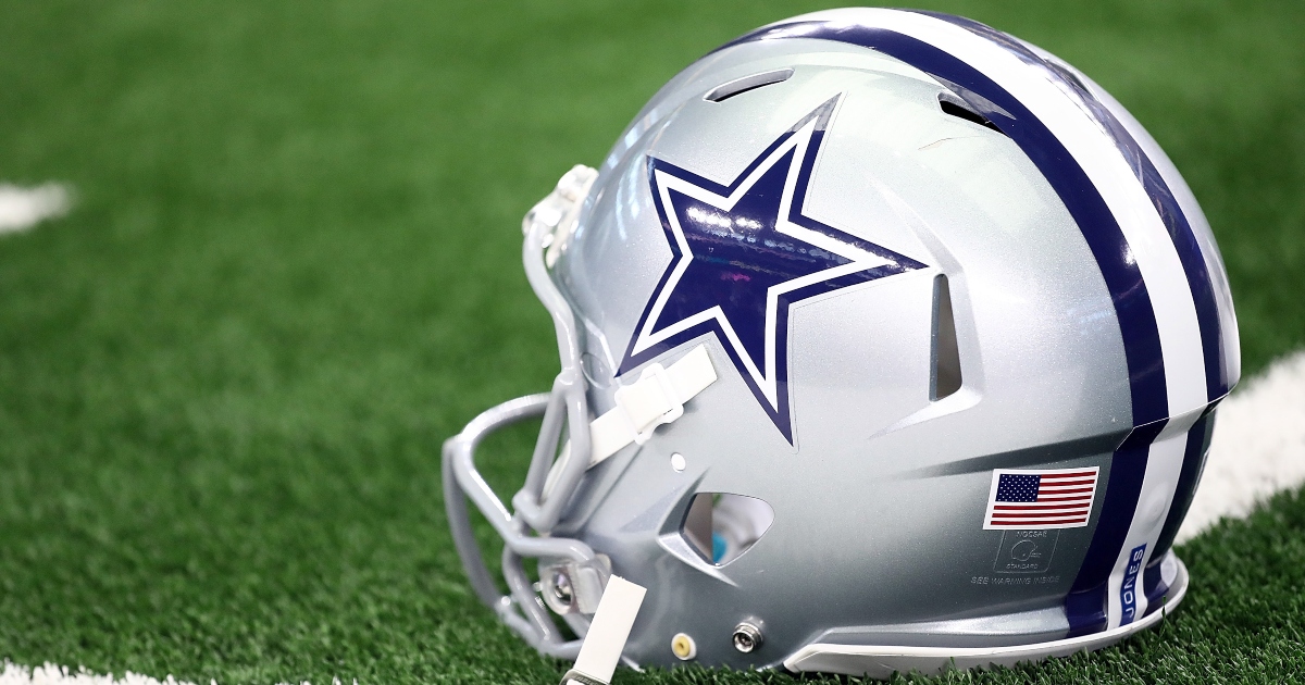 Dallas Cowboys unveil new helmet for Thanksgiving game