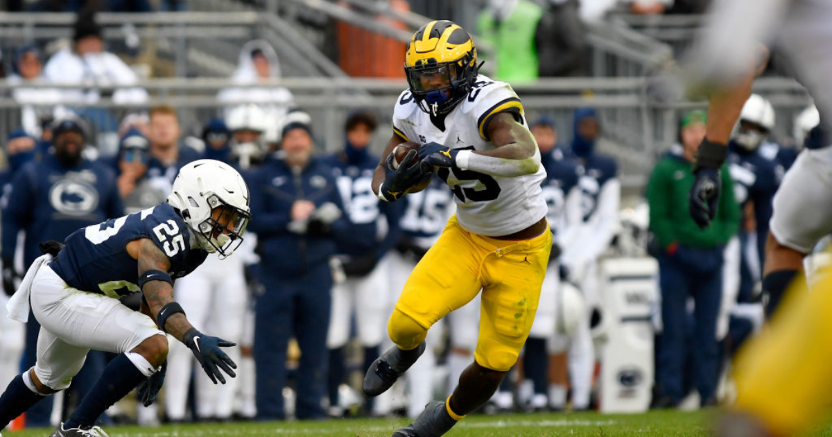 Hassan Haskins Soars Over Bears' D for 1-Yard TD