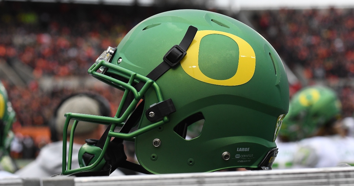 Report: Oregon focusing on former head coach if Mario Cristobal leaves
