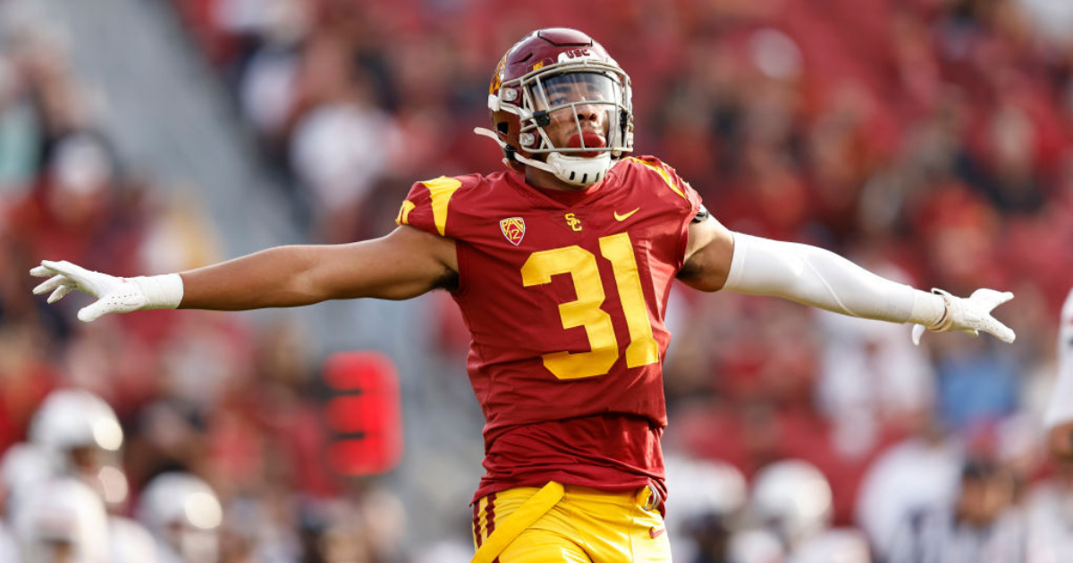USC linebackers Hunter Echols and Juliano Falaniko enter the transfer portal On3