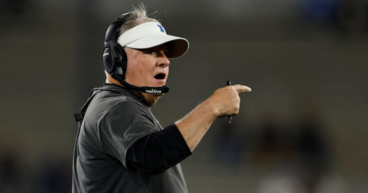 Former Oregon AD speaks on possible Chip Kelly return