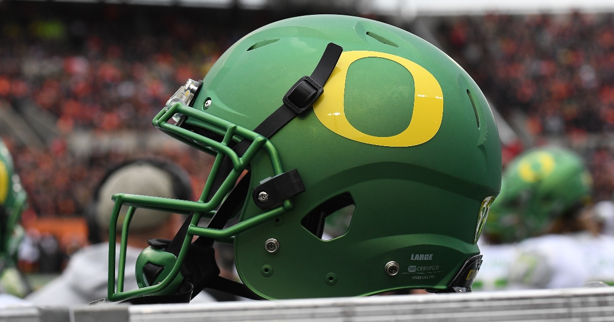 Oregon transfer DL Sir Mells commits to Utah State