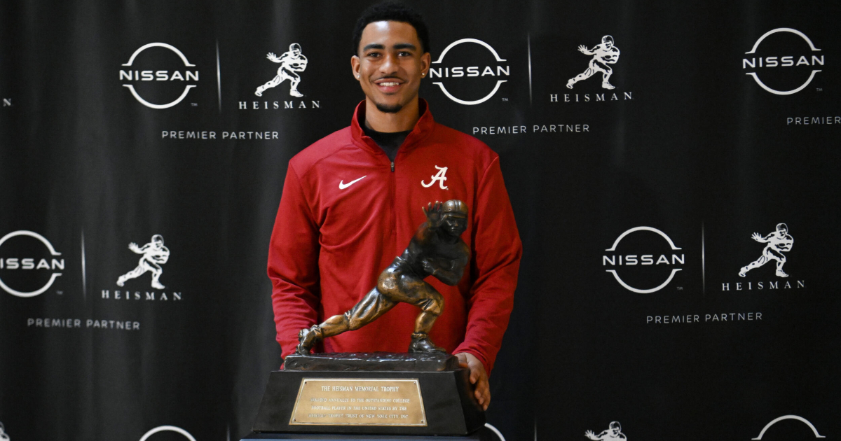 Bryce Young Heisman Trophy odds: QB stats, how he helped his case