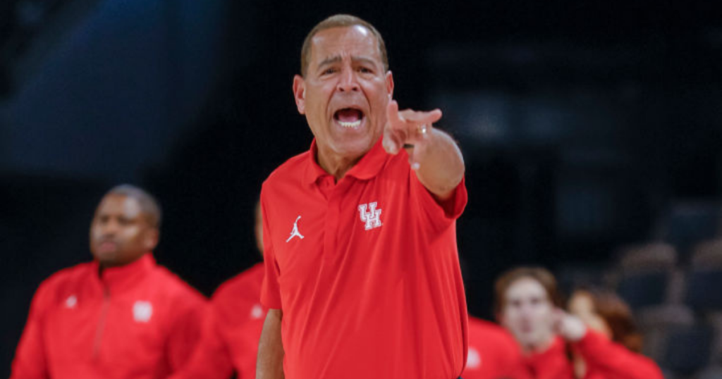 Kelvin-Sampson-reaches-out-Alabama-Crimson-Tide-staff-after-controversial-finish-Houston-Cougars-Greg-Byrne-Nate-Oats