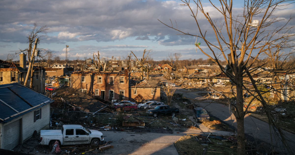 LISTEN: Mayfield resident describes experience during deadly tornado - On3