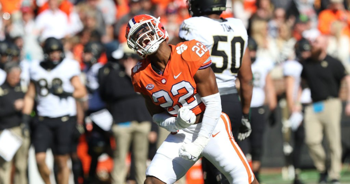 Clemson Football: Dabo Swinney Doesn't Expect Tigers Defense To Drop Off