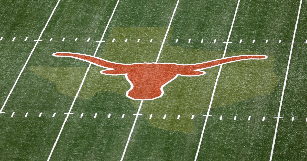 Texas Kicker Cameron Dicker Declares for 2022 NFL Draft