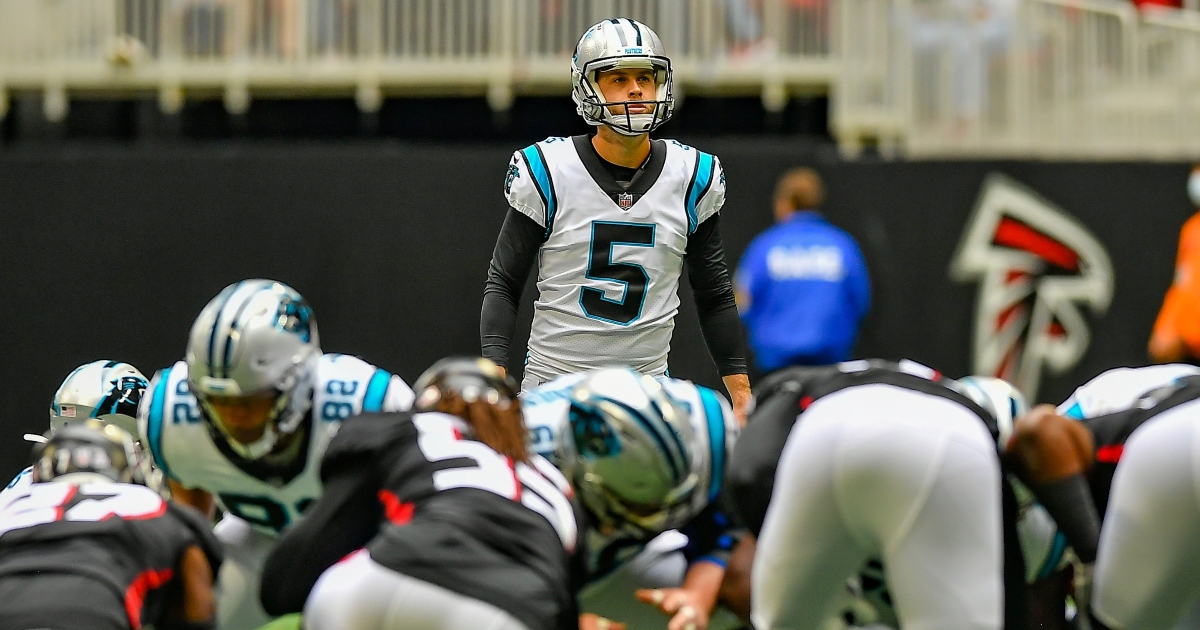 Panthers' kicker injures himself in warmups before game vs. Bills