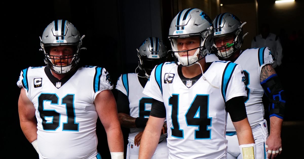 Panthers' Darnold, Gonzalez out multiple weeks with injuries