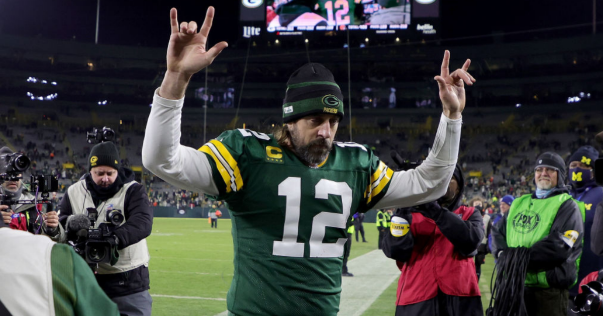 Aaron Rodgers' jolly interview caps Christmas win - On3