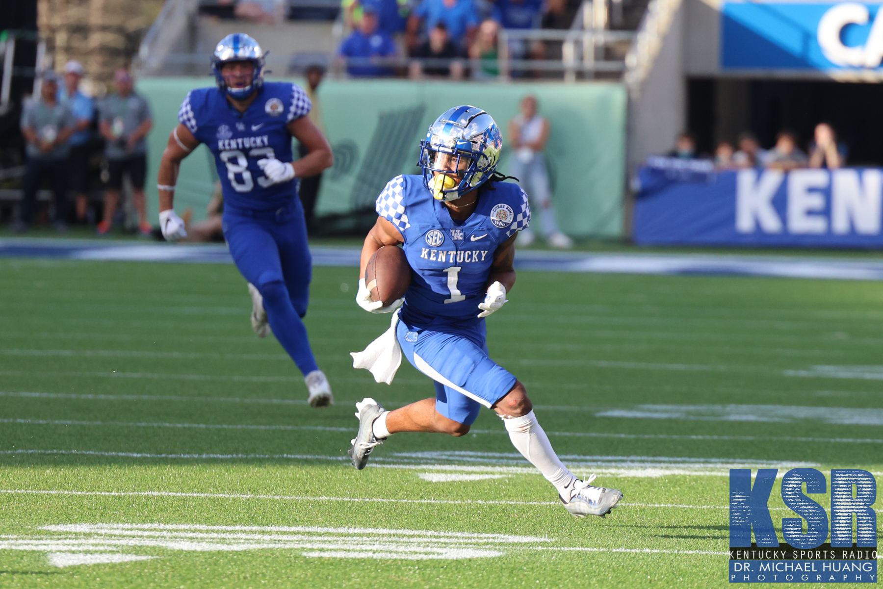 Kentucky Football - Wan'Dale Robinson in … (@nygiants) BLUE