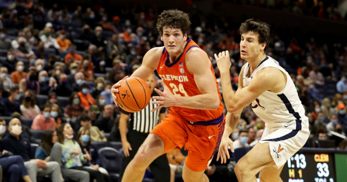 Clemson Basketball: PJ Hall Injury Update From Coach Brad Brownell