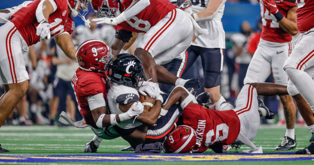 2022 College Football Playoff Semifinals on ESPN Score Most-Watched Non-New  Year's Day Semifinals of CFP Era with 22.1 Million Viewers - ESPN Press  Room U.S.