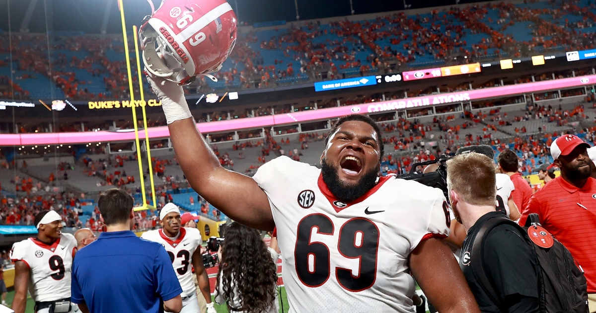 Los Angeles Chargers select Georgia offensive lineman Jamaree Salyer in 2022  NFL Draft - On3