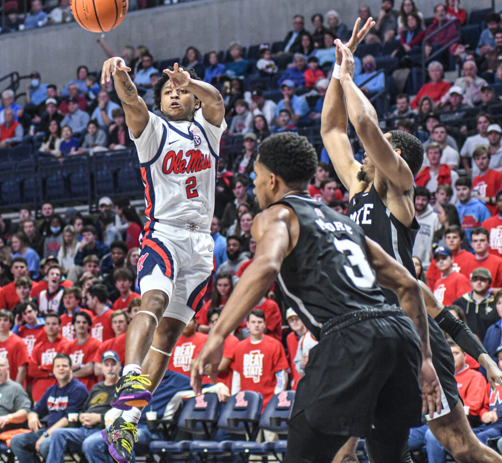 Ole Miss Men's Basketball (@olemissmbb) • Instagram photos and videos