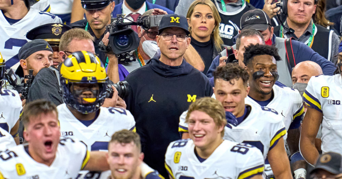 CHAT: Answering your Michigan football and basketball questions - On3