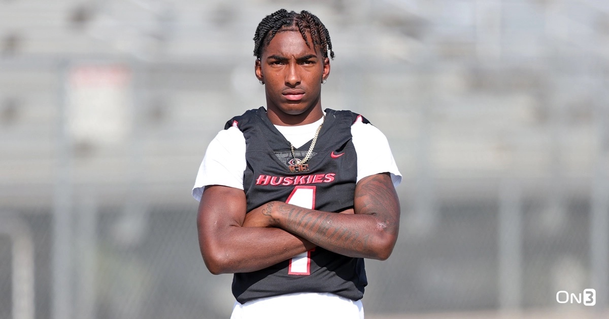 Highlights & Evaluation: Louisville CB Commit Aaron Williams - Sports  Illustrated Louisville Cardinals News, Analysis and More