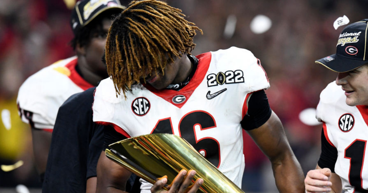 Vikings Select Georgia Safety Lewis Cine With No. 32 Pick in 2022