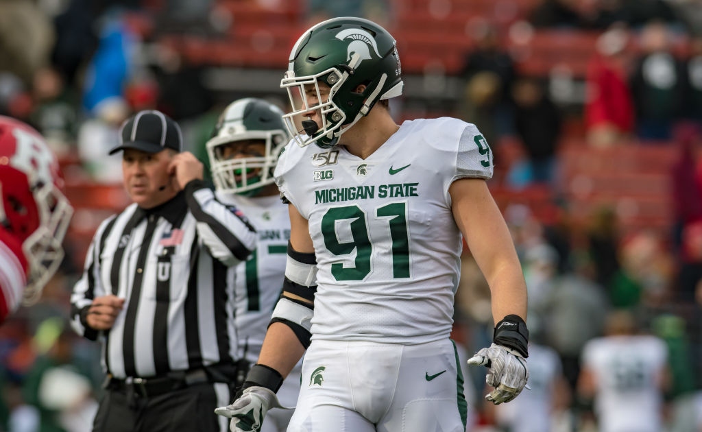 Michigan State senior defensive end commits to Virginia On3