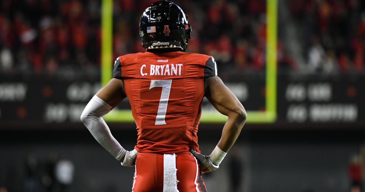 Watch: Bearcats CB Coby Bryant post a 4.47 40 yard dash at Pro Day – The  Front Office News