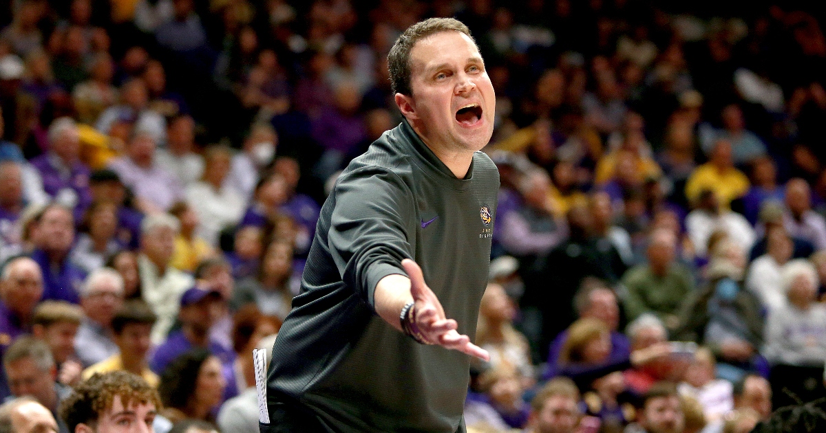 WATCH LSU head coach Will Wade draws technical foul vs. Alabama On3
