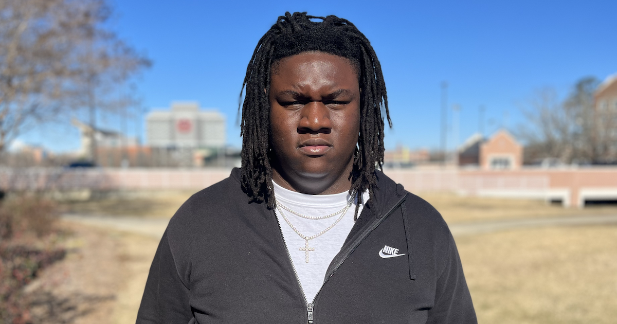 3-star offensive lineman Jalen Farmer sticks with Florida - On3