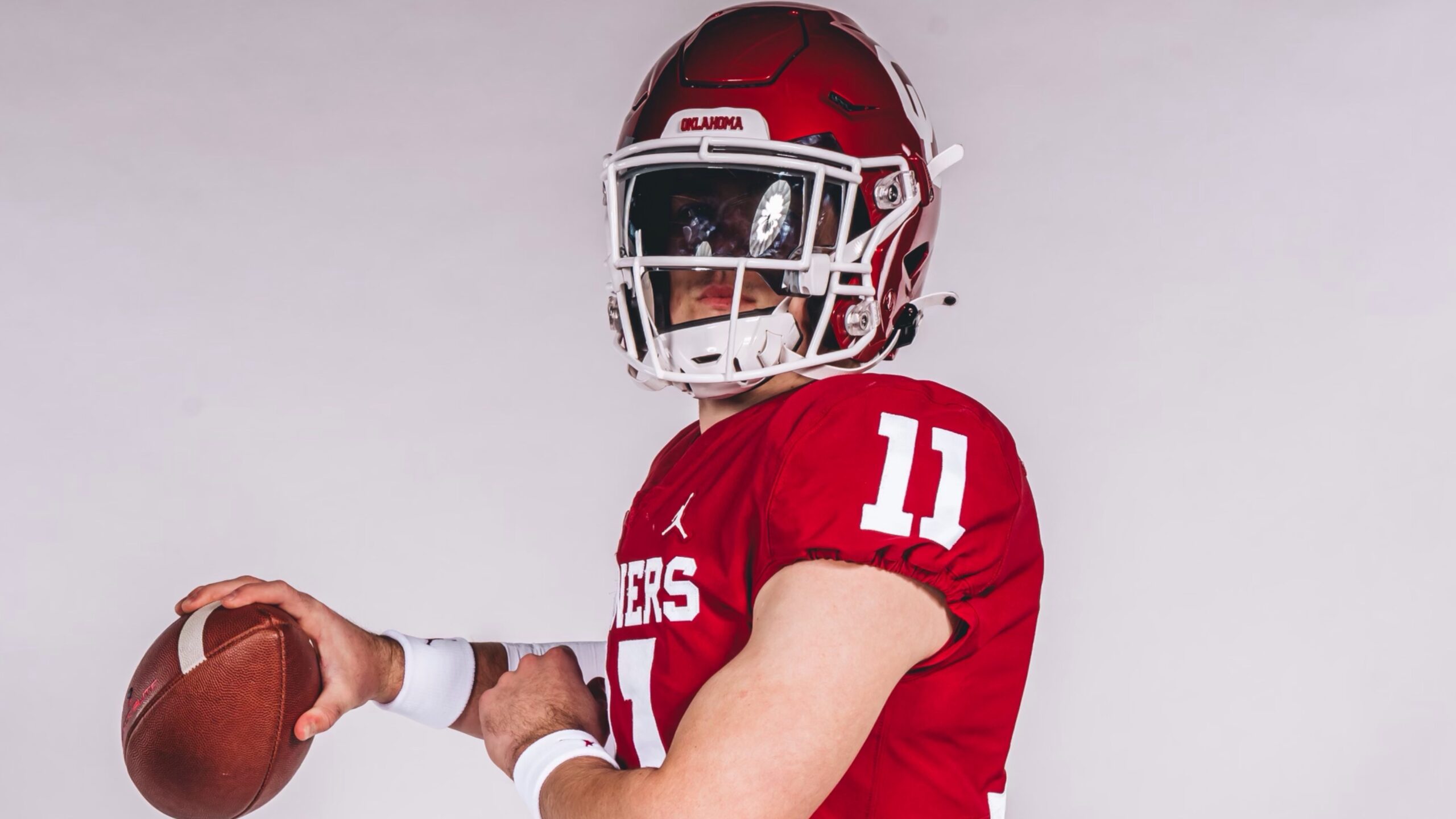 2023 Quarterback Jackson Arnold Commits To Oklahoma