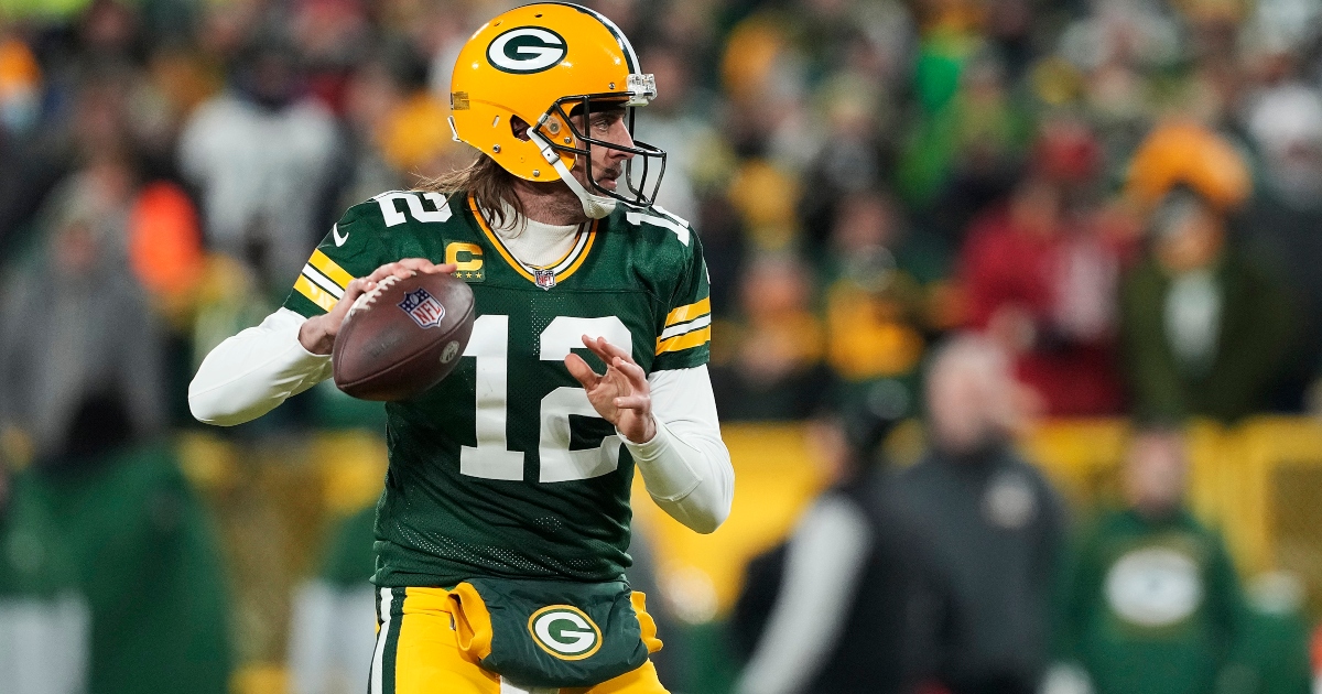 What a Green Bay Packers contract offer to Aaron Rodgers would look like -  On3