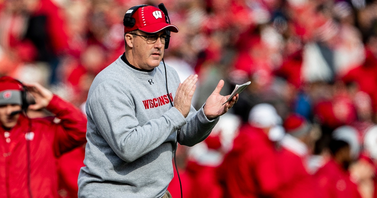 Wisconsin announces lengthy contract extension for Paul Chryst, two