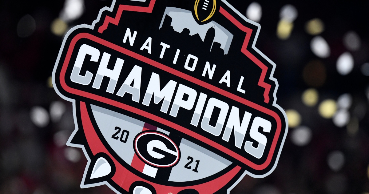 Stream episode Georgia vs Alabama Pick + NFL Week 18 Predictions: 2022  National Championship Best Bet by Bet The Board podcast