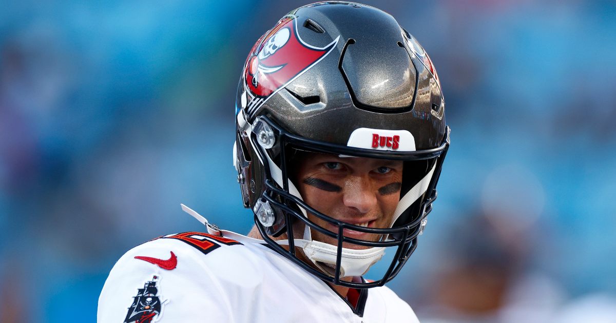 Tom Brady tells Buccaneers he hasn't decided on retirement after ESPN says  he is (report) 