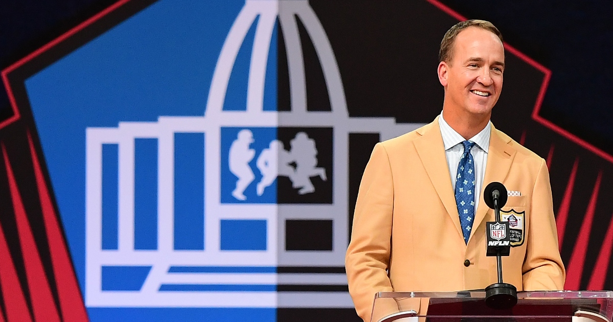 Peyton Manning breaks down “Emily in Paris”